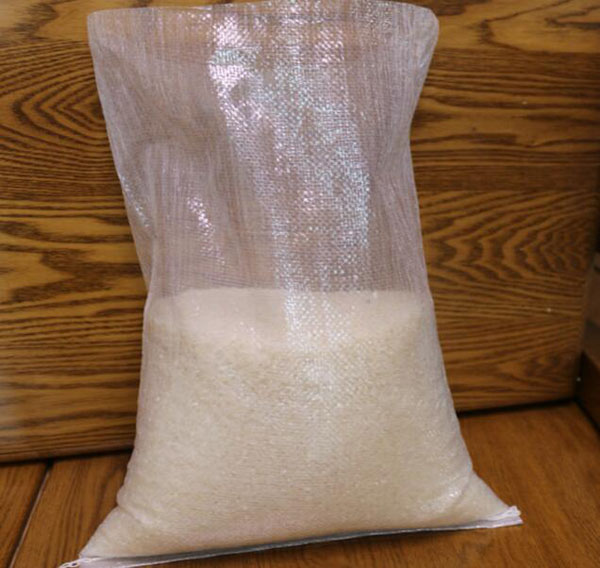 大米承装中使用的透明塑料编织袋